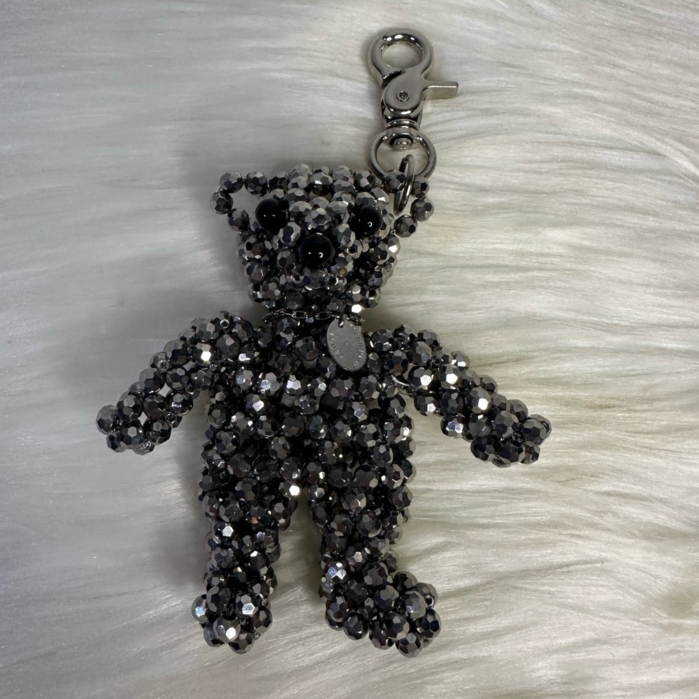 APPARTEMENT A LOUER crystal bear keychain